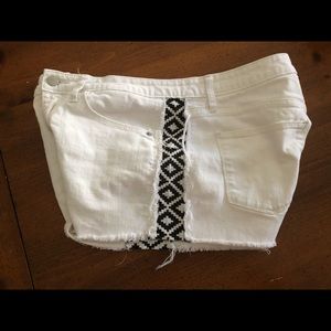 Universal Thread White High Rise Shorts - Size 12